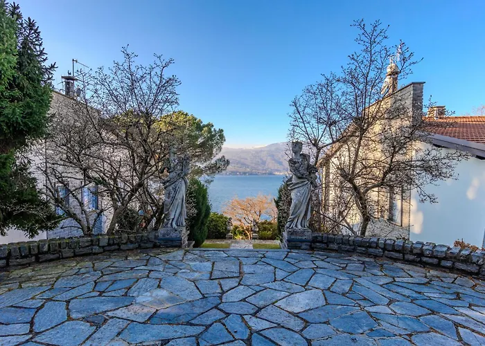 Fabrizio By Interhome * 瓦雷泽