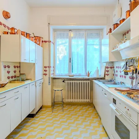 Fabrizio By Interhome * Laveno